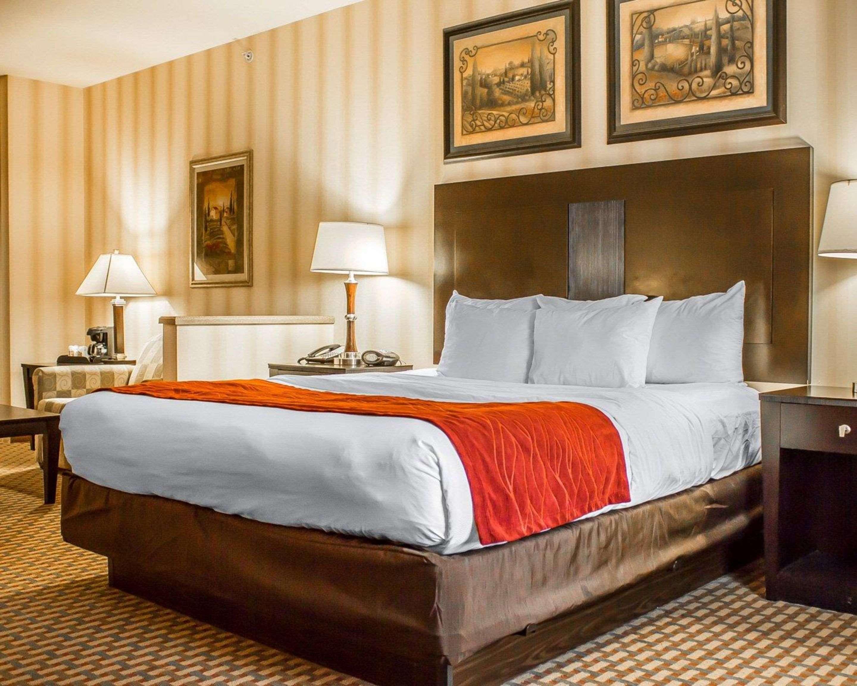 Comfort Suites Edinboro Exteriér fotografie