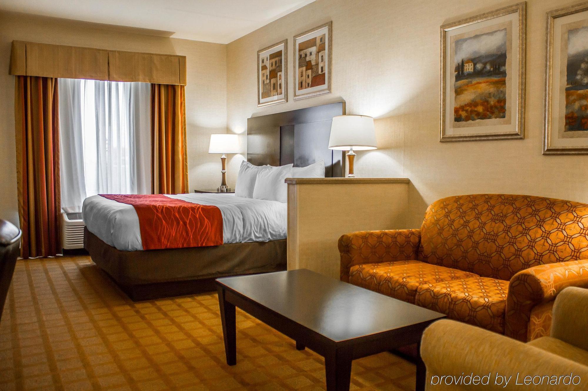 Comfort Suites Edinboro Exteriér fotografie